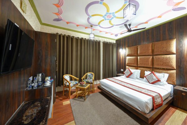 Royal Habib Residency - Deluxe Room 002