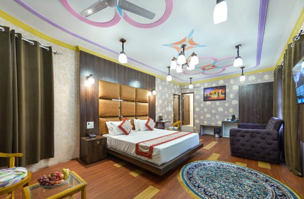 Royal Habib Residency - Super Deluxe Rooms 01